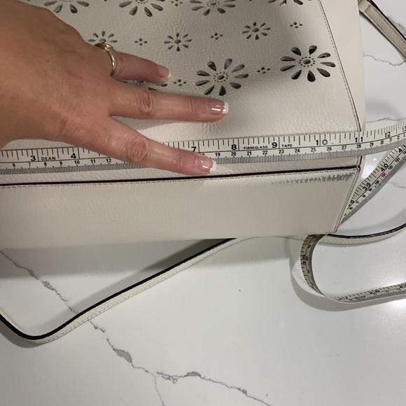 Authentic Kate Spade Handbag - Picture 8 of 10